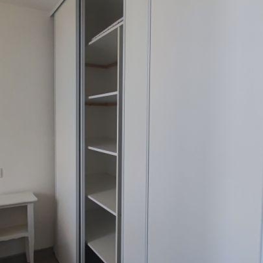  IMMOBILIER ET FINANCE : Apartment | NIMES (30000) | 75 m2 | 750 € 