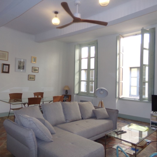  IMMOBILIER ET FINANCE : Appartement | NIMES (30000) | 90 m2 | 1 500 € 