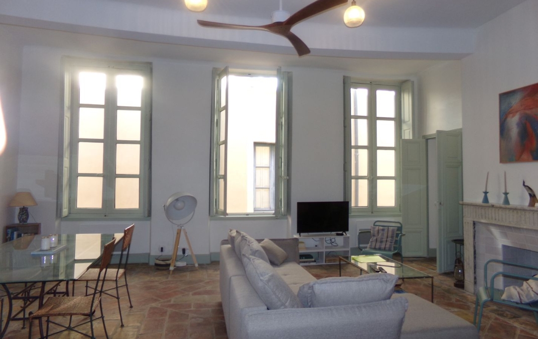 IMMOBILIER ET FINANCE : Appartement | NIMES (30000) | 90 m2 | 1 500 € 